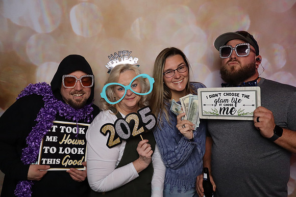 Portrait Booth--131