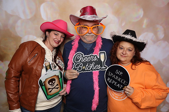 Portrait Booth--135