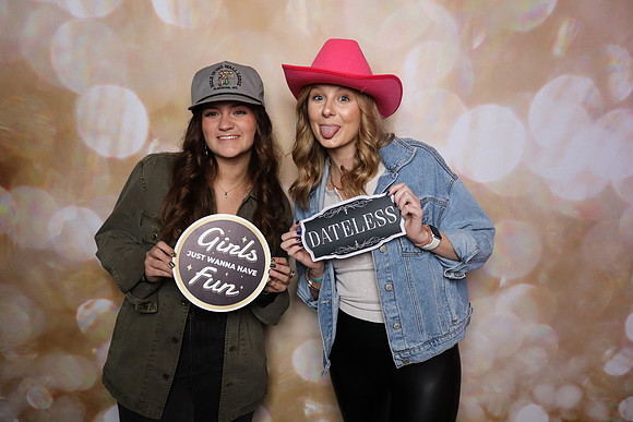 Portrait Booth--166