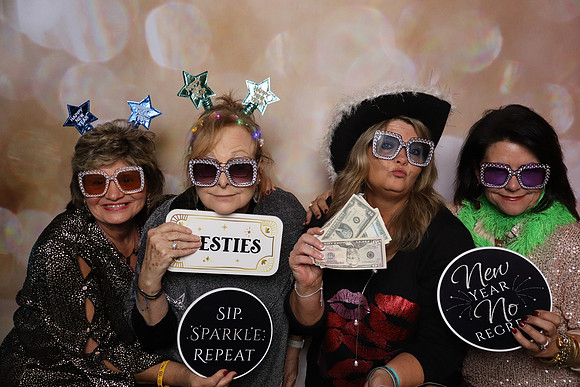 Portrait Booth--105