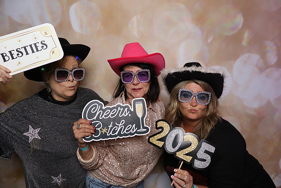 Portrait Booth--100