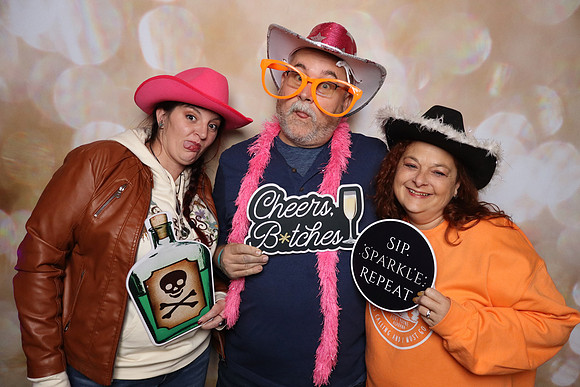 Portrait Booth--136
