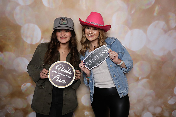 Portrait Booth--165