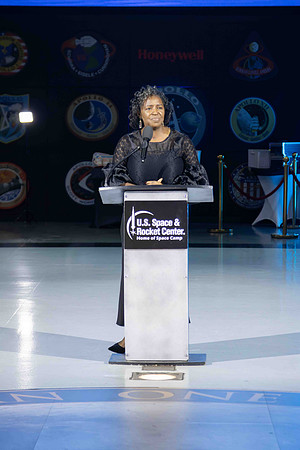 Courtland_LockMart_paty-0018